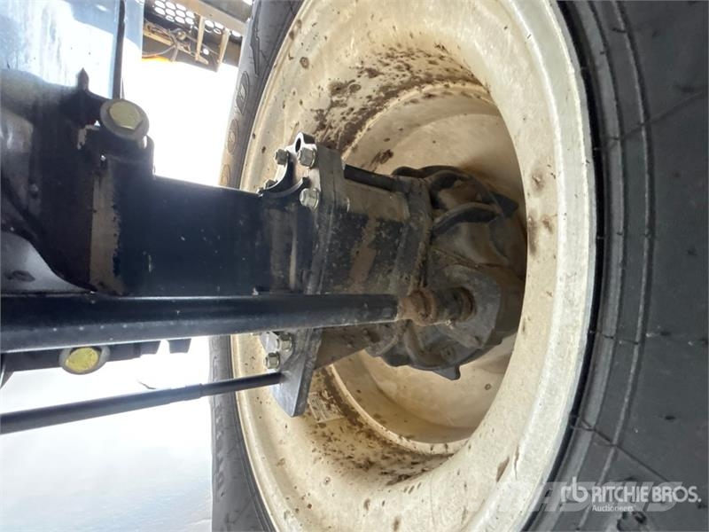 New Holland CR8090 حصادات