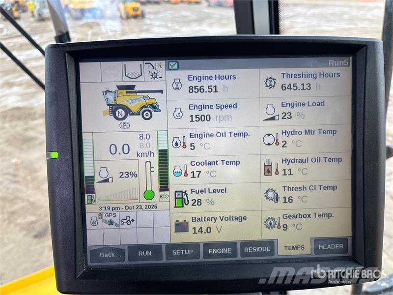 New Holland CR9.90 Combine Harvester Kombájnok