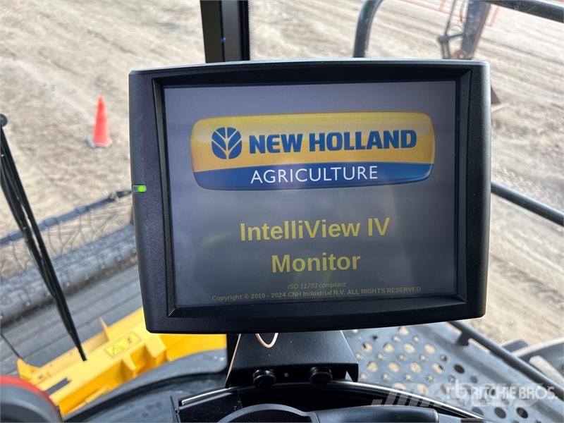 New Holland CR9.90 Combine Harvester Combine de secerat