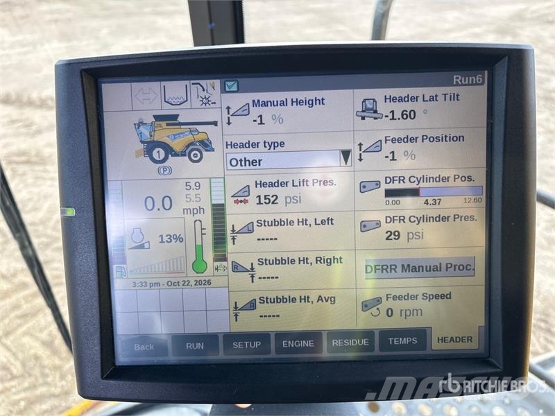 New Holland CR9.90 Revelation Combine Harvester Mejetærskere