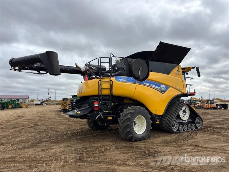 New Holland CR9.90 Revelation Combine Harvester Combine harvesters