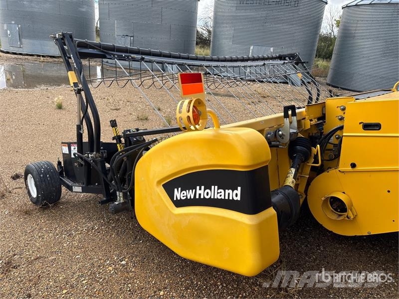 New Holland CR9070 Combine Harvester Kombajni