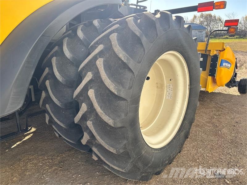 New Holland CR9090 حصادات