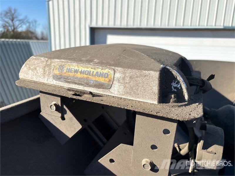 New Holland CR9090 حصادات