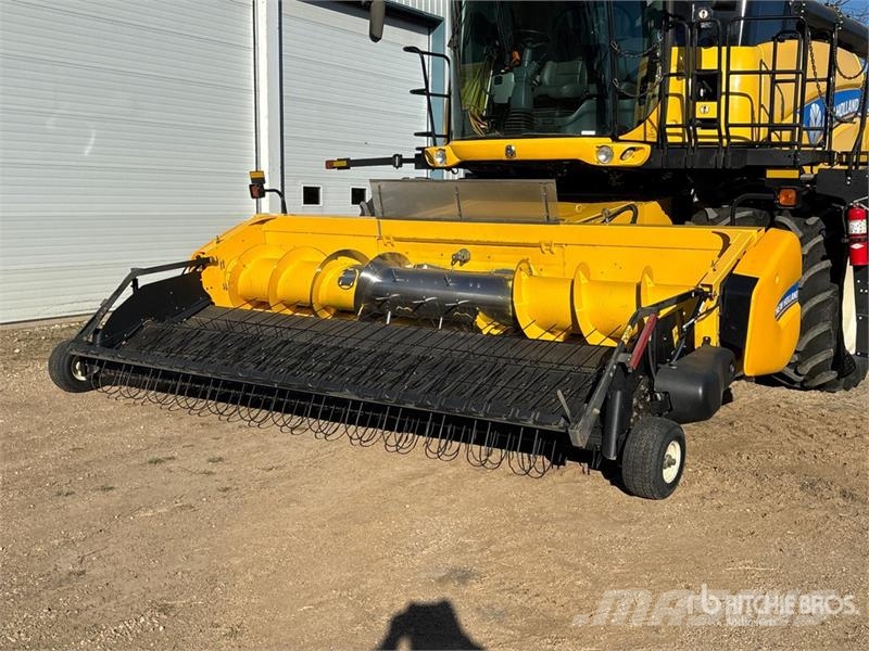 New Holland CR9090 حصادات