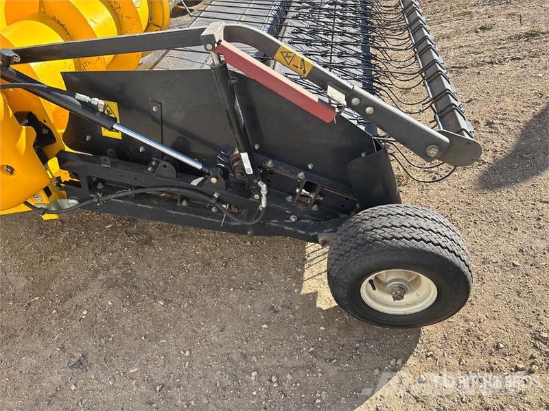 New Holland CR9090 حصادات