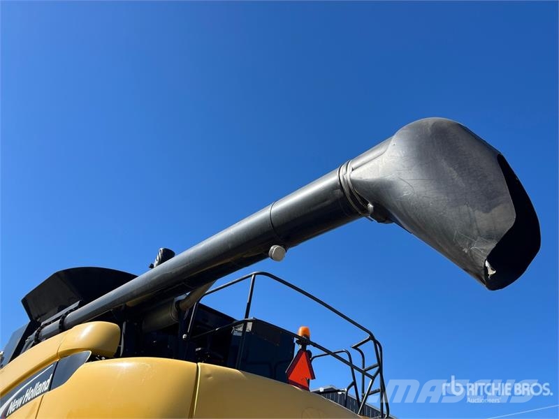New Holland CR970 حصادات