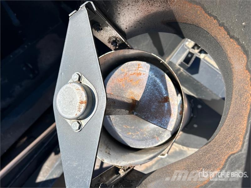 New Holland CR970 حصادات