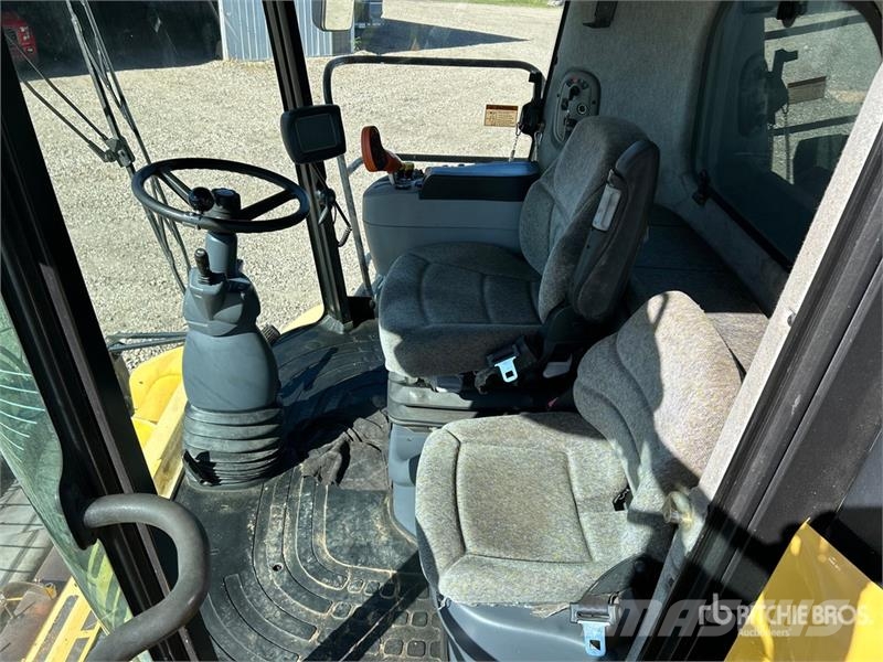 New Holland CR970 حصادات