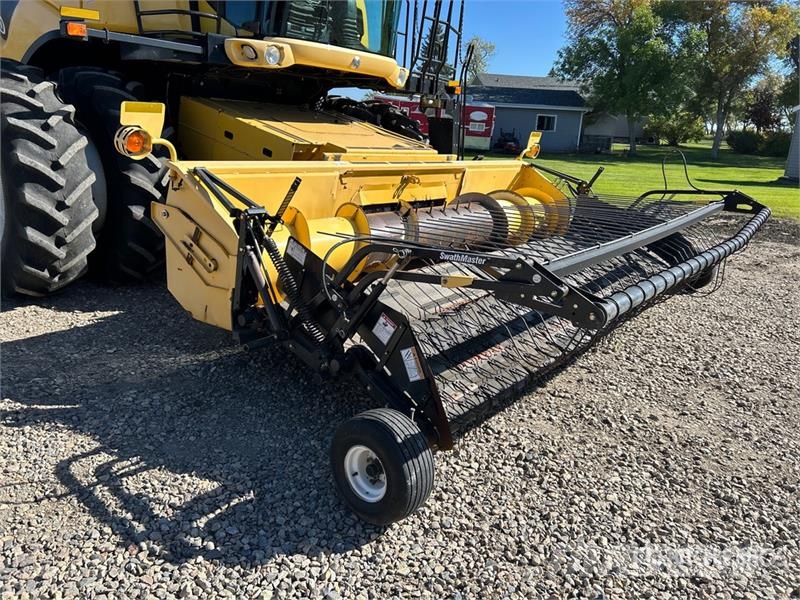 New Holland CR970 حصادات