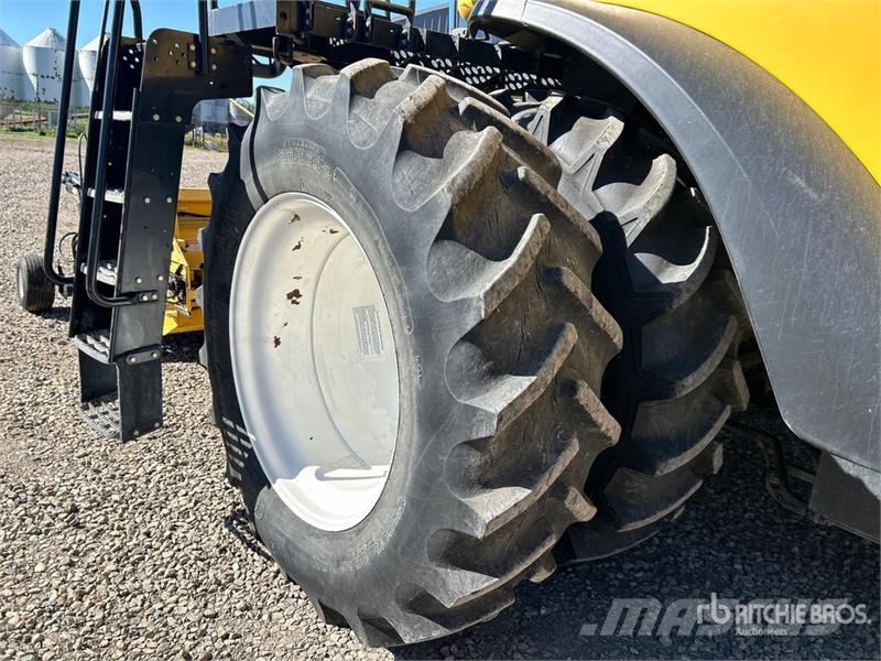 New Holland CR970 حصادات