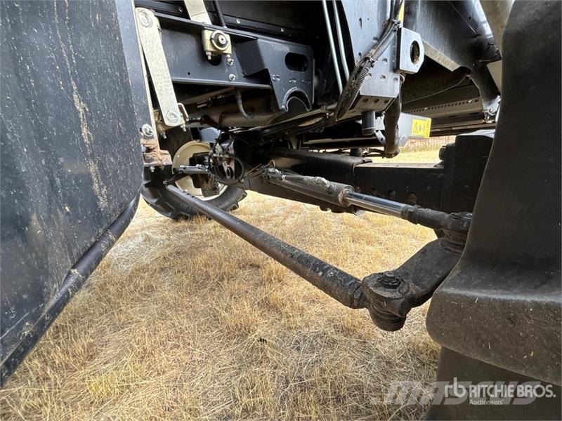 New Holland CX8.80 Combine Harvester حصادات