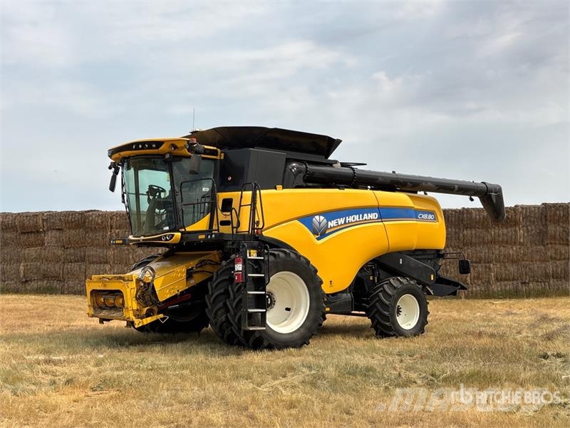 New Holland CX8.80 Combine Harvester حصادات