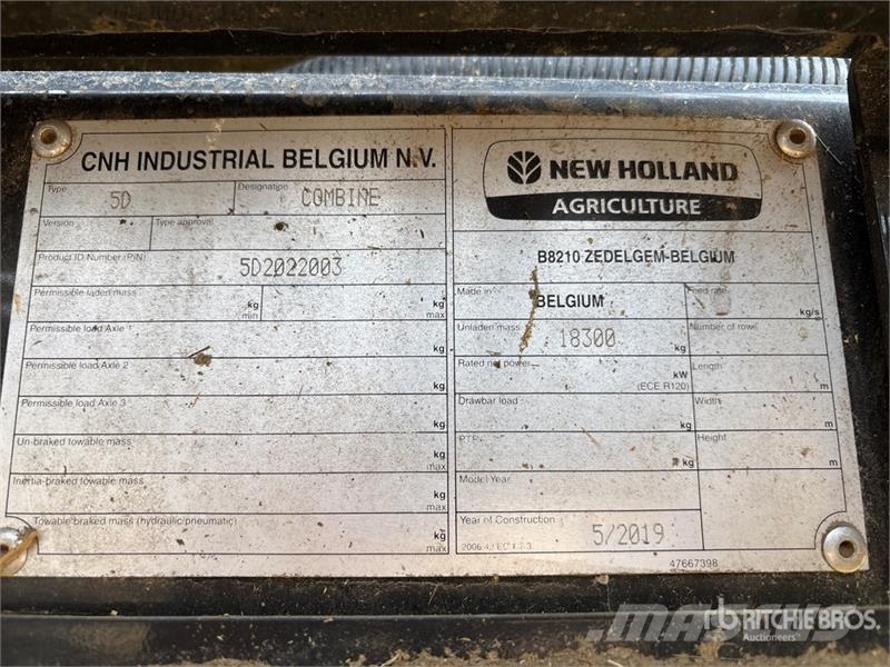 New Holland CX8.80 Combine Harvester حصادات
