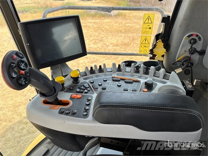 New Holland CX8.80 Combine Harvester حصادات