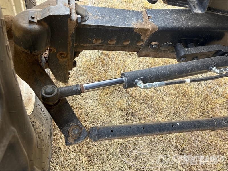 New Holland CX8.80 Combine Harvester حصادات