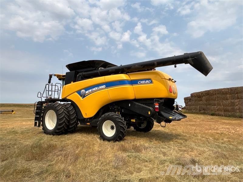 New Holland CX8.80 Combine Harvester حصادات