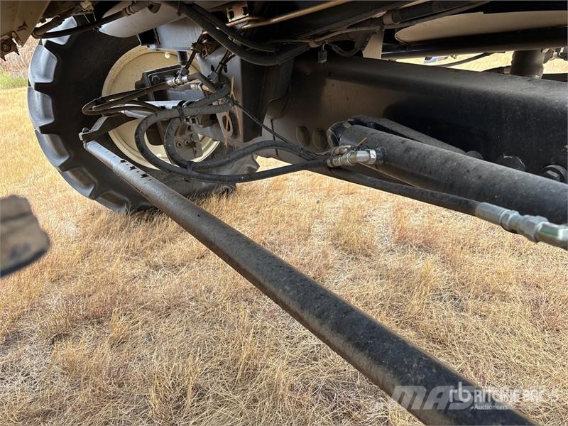 New Holland CX8080 حصادات