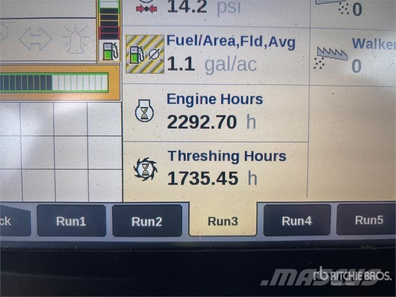 New Holland CX8080 Combine harvesters