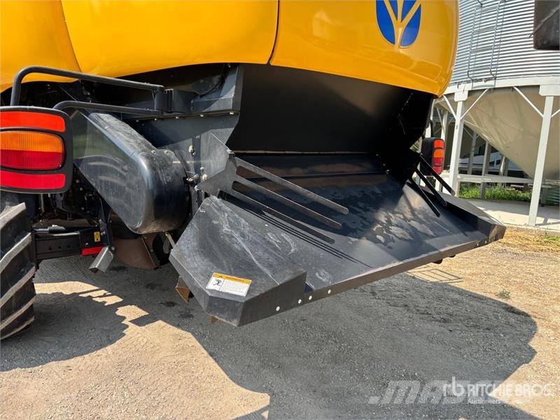 New Holland CX8080 콤바인 수확기