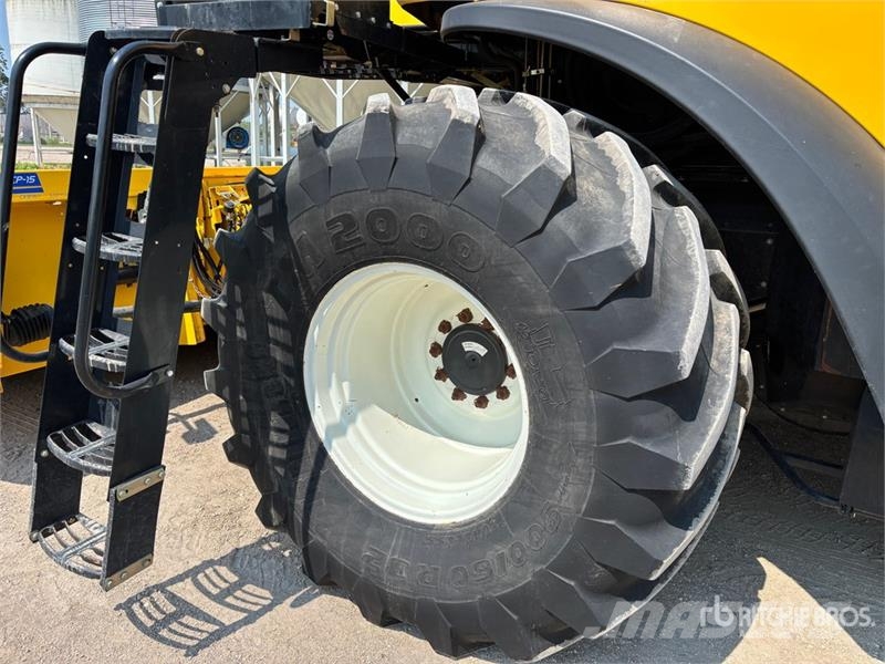 New Holland CX8080 콤바인 수확기