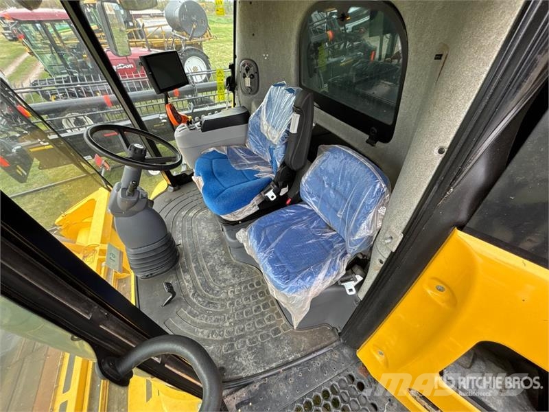 New Holland CX8080 Mietitrebbiatrici