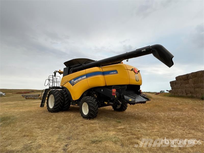 New Holland CX8080 حصادات