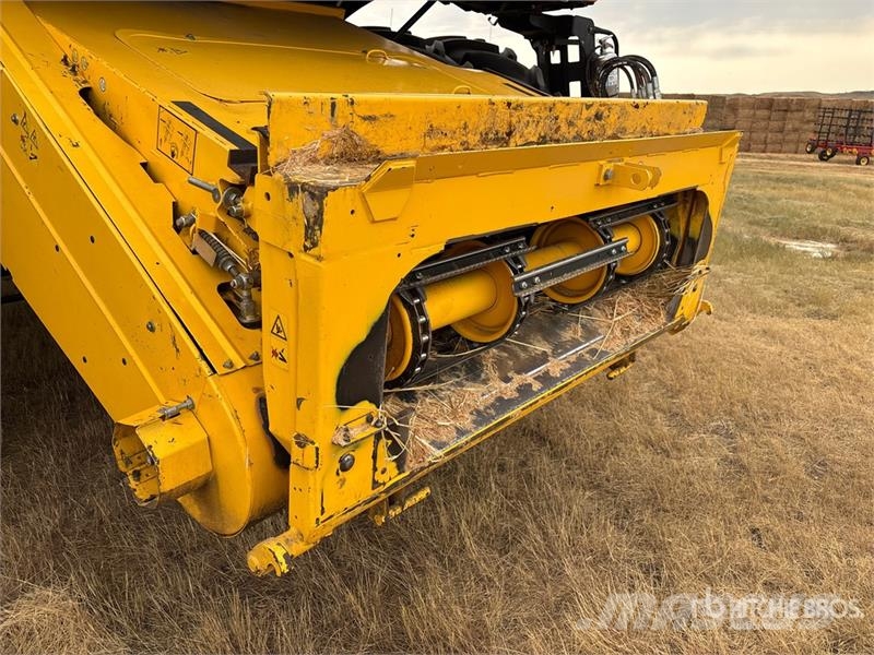 New Holland CX8080 حصادات