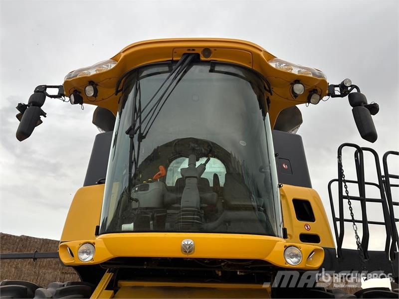 New Holland CX8080 حصادات