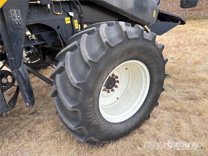 New Holland CX8080 حصادات