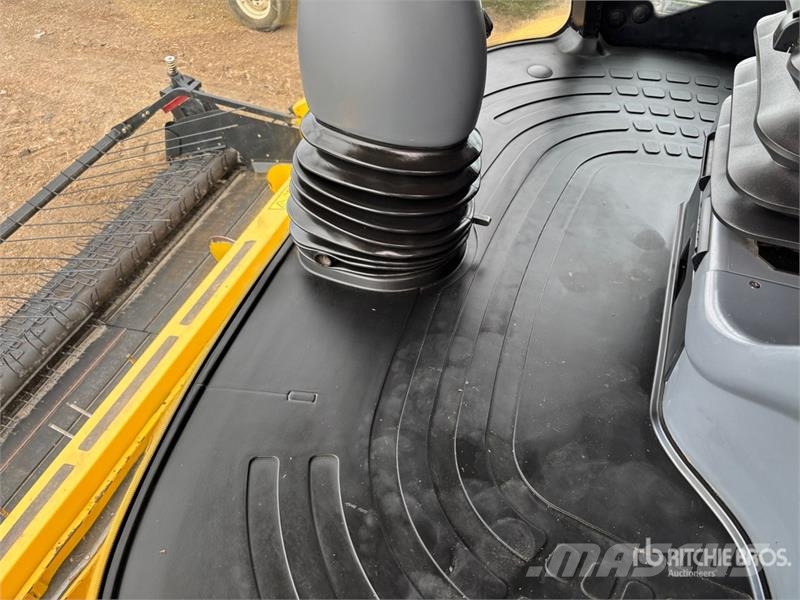 New Holland CX8080 콤바인 수확기
