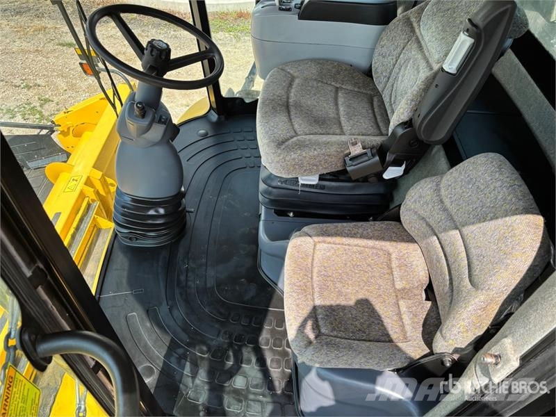 New Holland CX8080 콤바인 수확기