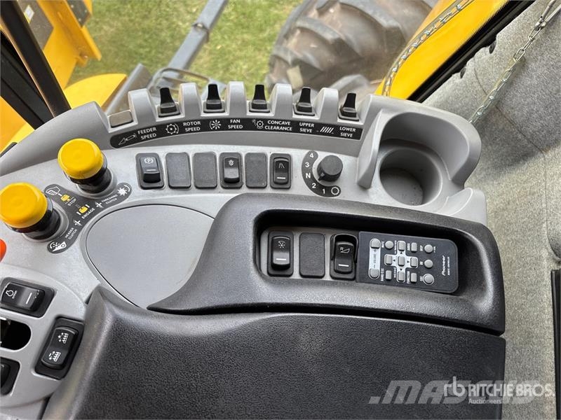 New Holland CX8080 Mietitrebbiatrici
