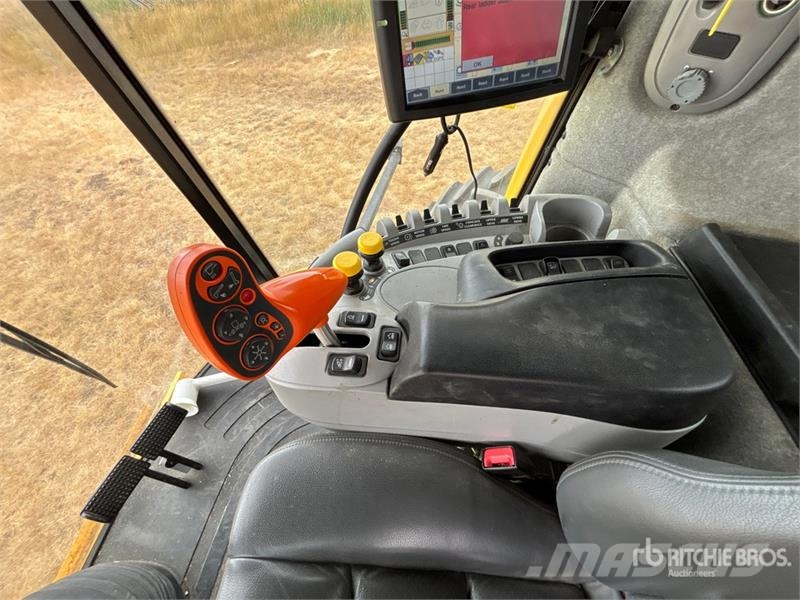 New Holland CX8080 حصادات