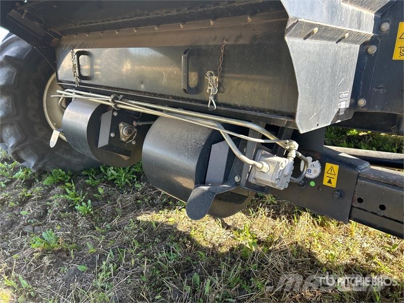 New Holland CX840 Combine Harvester Mähdrescher