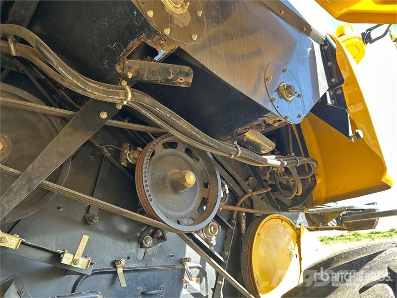New Holland CX840 Combine Harvester Mähdrescher
