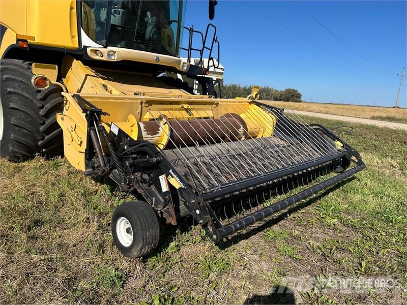 New Holland CX840 Combine Harvester Mähdrescher