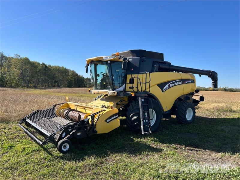 New Holland CX840 Combine Harvester Mähdrescher
