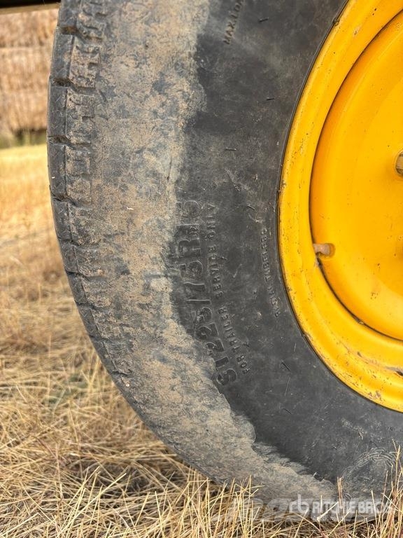 New Holland Dura Swath 425HB 25 ft Windrower Header محشات