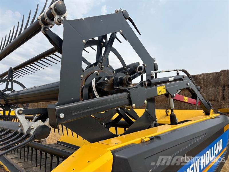 New Holland Dura Swath 425HB 25 ft Windrower Header محشات