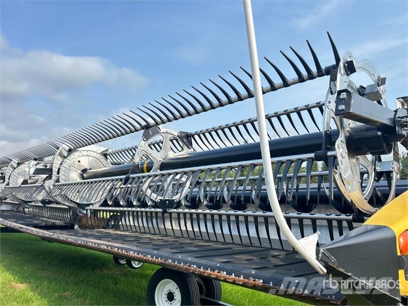 New Holland FD240 40 ft Flex Draper Combine Header Erntevorsätze