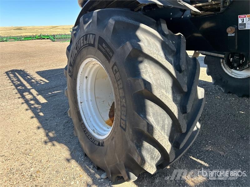New Holland Gaurdian SP.400F 130 ft 4x4 High Clearance Self-Pr Самоходни пръскачки