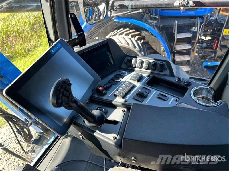 New Holland Gaurdian SP.400F 130 ft 4x4 High Clearance Self-Pr Самоходни пръскачки