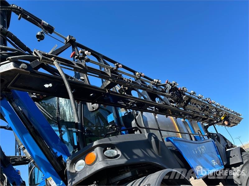 New Holland Gaurdian SP.400F 130 ft 4x4 High Clearance Self-Pr Самоходни пръскачки