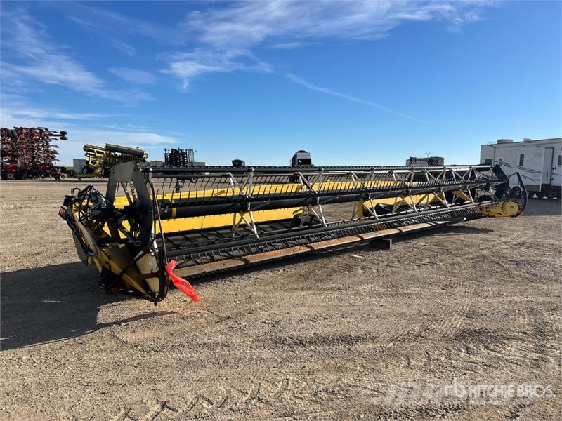 New Holland HB36 36 ft Draper Windrower Header محشات