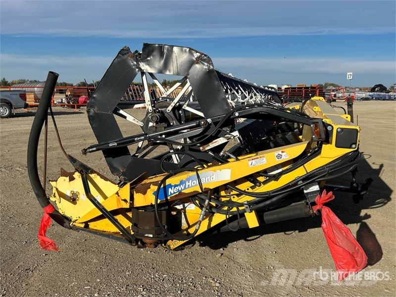 New Holland HB36 36 ft Draper Windrower Header محشات