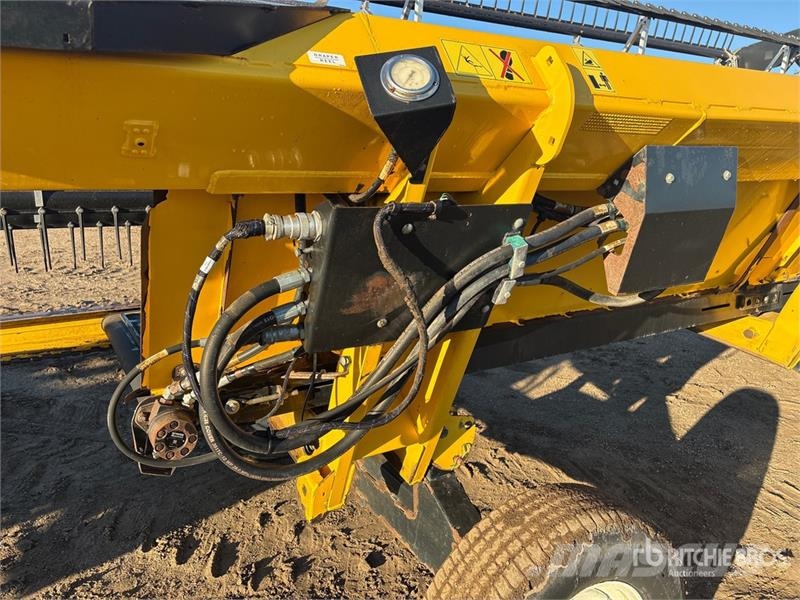 New Holland HB36 36 ft Draper Windrower Header Falciandanatrici