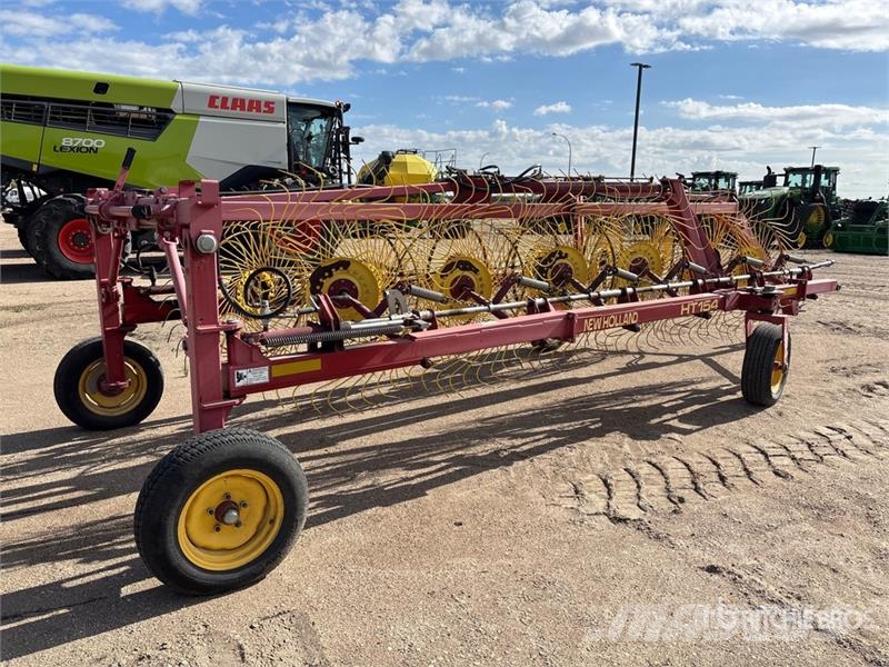 New Holland HT154 12 Wheel Hay Rake Okretači i sakupljači sijena