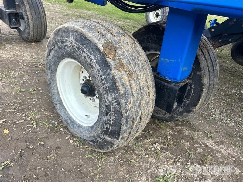 New Holland P2070 Taladros