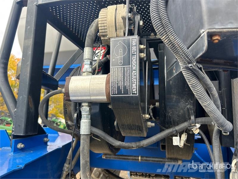 New Holland P2070 Taladros